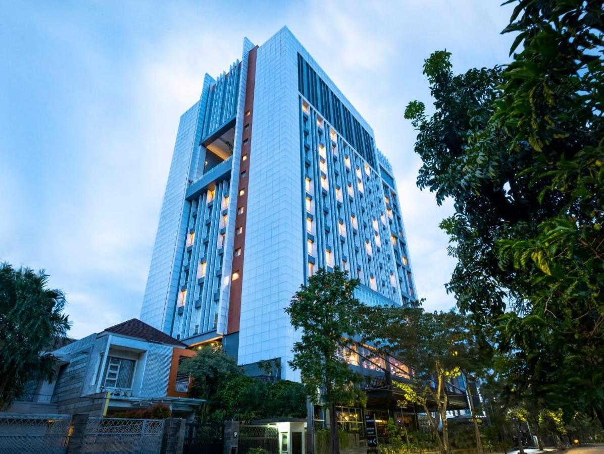 Grand Swiss-Belhotel Darmo Сурабая Экстерьер фото